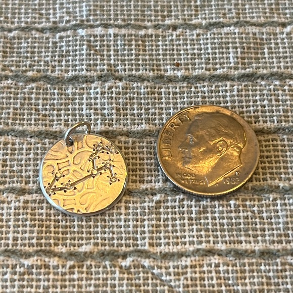 Page Sargisson LEO star diamond constellation zodiac sign Charm Sterling - Picture 3 of 8